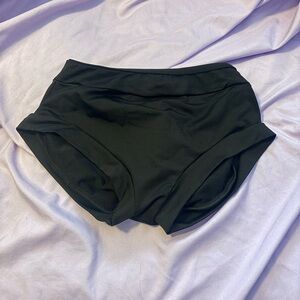 Large dance booty shorts